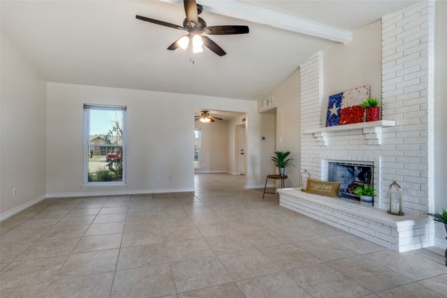 1913 Northwind Court, Garland, TX 75040