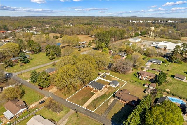 408 Sides Street, Rockwell, NC 28138