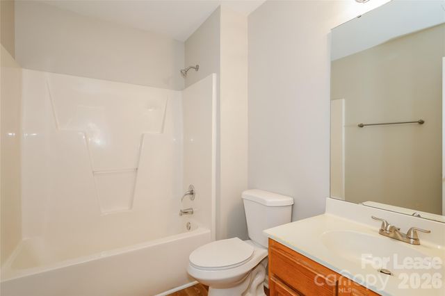 7314 Mapleridge Drive, Charlotte, NC 28210
