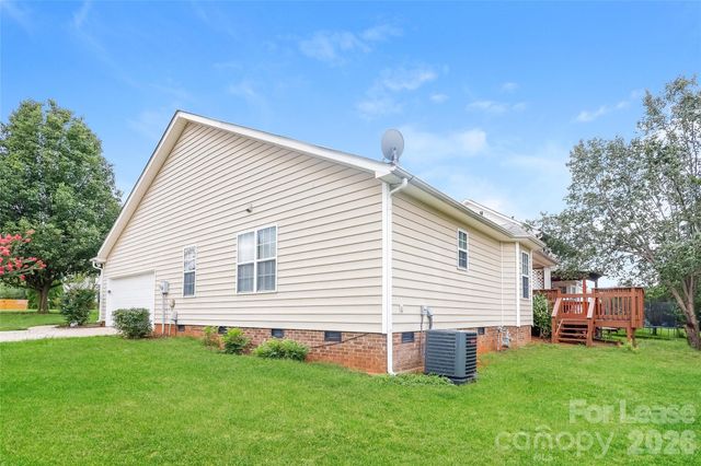 7314 Mapleridge Drive, Charlotte, NC 28210