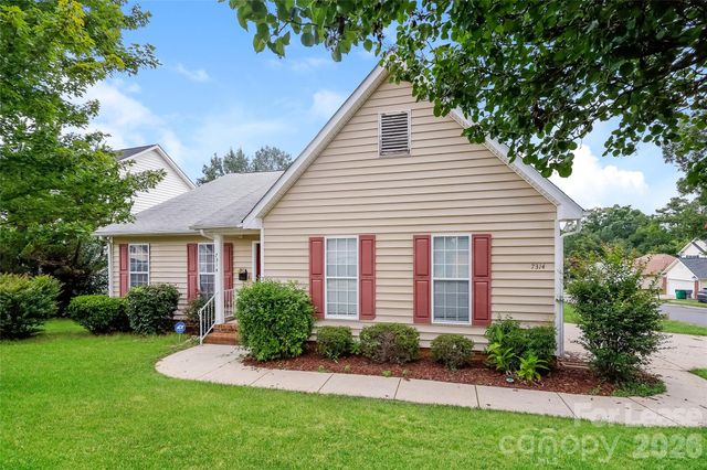 7314 Mapleridge Drive, Charlotte, NC 28210