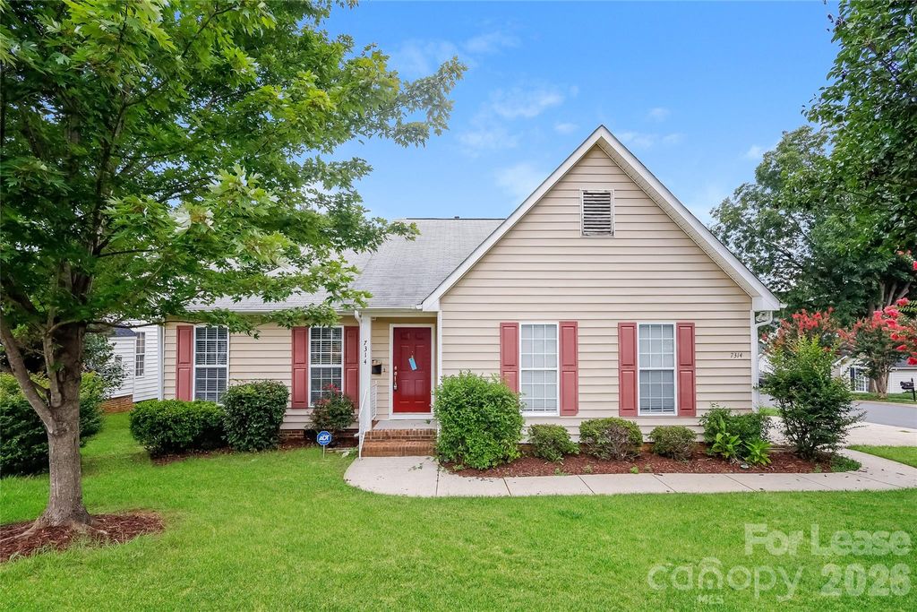 7314 Mapleridge Drive, Charlotte, NC 28210