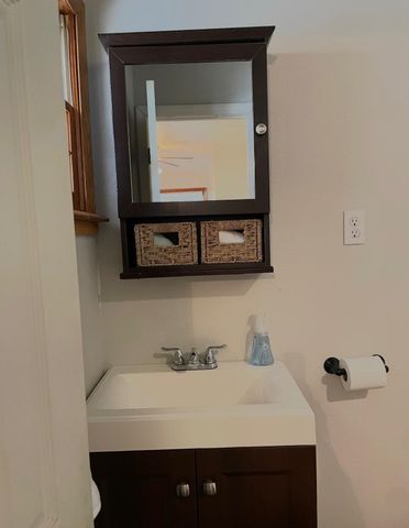 82 West Main Street, Melbourne, AR 72556