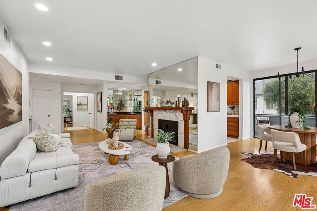 311 Bora Bora Way 3204, Marina Del Rey, CA 90292