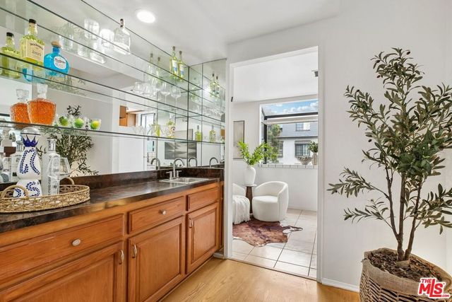311 Bora Bora Way 3204, Marina Del Rey, CA 90292
