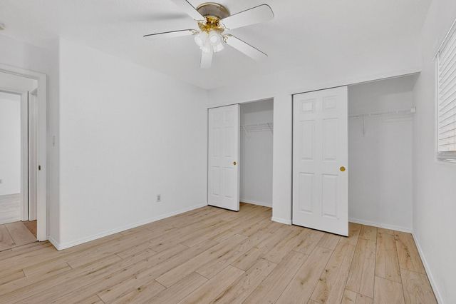 4247 Altura Vista Lane NE, Albuquerque, NM 87110