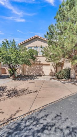 4247 Altura Vista Lane NE, Albuquerque, NM 87110