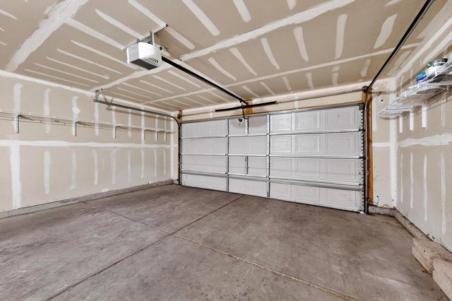 4247 Altura Vista Lane NE, Albuquerque, NM 87110