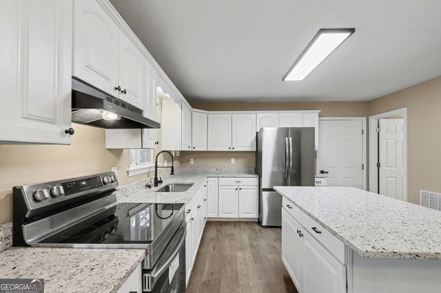 97 Kilmoore Lane, Hayesville, NC 28904
