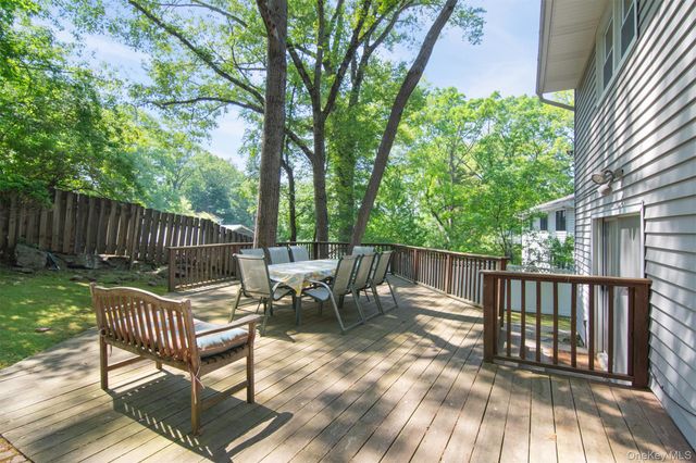 37 Orlando Avenue, Ardsley, NY 10502