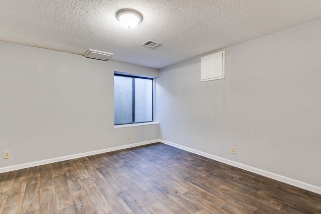 7322 E 30th Cir. N., Wichita, KS 67226