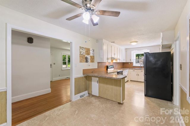 2134 Bromwich Road, Charlotte, NC 28208