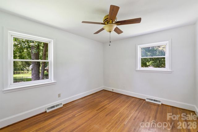 2134 Bromwich Road, Charlotte, NC 28208