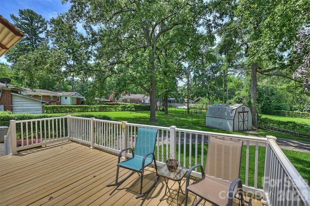 2134 Bromwich Road, Charlotte, NC 28208