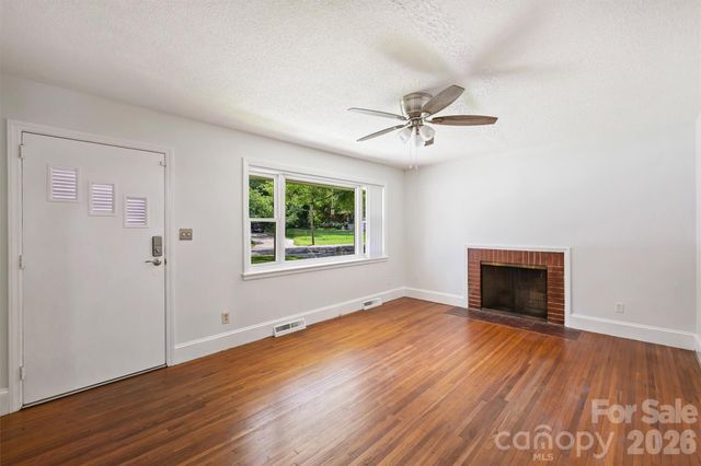 2134 Bromwich Road, Charlotte, NC 28208