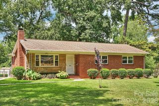 2134 Bromwich Road, Charlotte, NC 28208