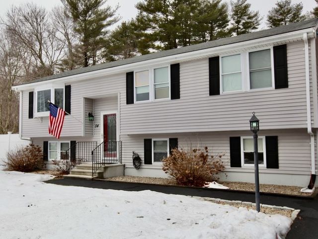54 Ann Street, Raynham, MA 02766