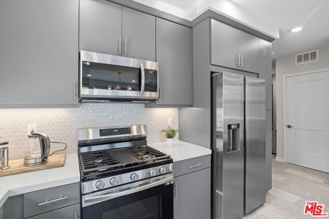 205 Niebla Lane, Mission Viejo, CA 92692