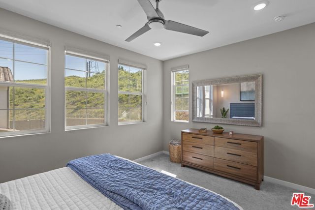 205 Niebla Lane, Mission Viejo, CA 92692