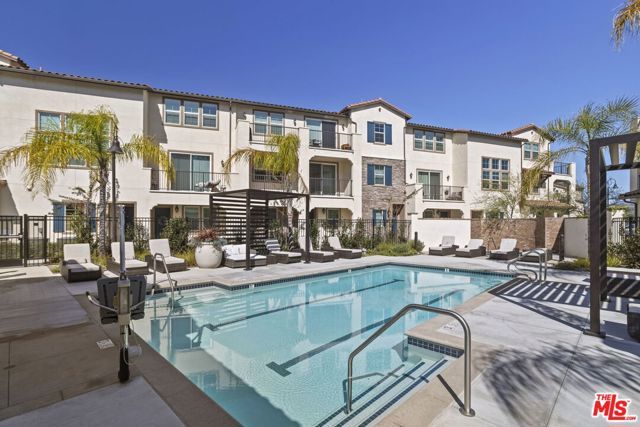 205 Niebla Lane, Mission Viejo, CA 92692