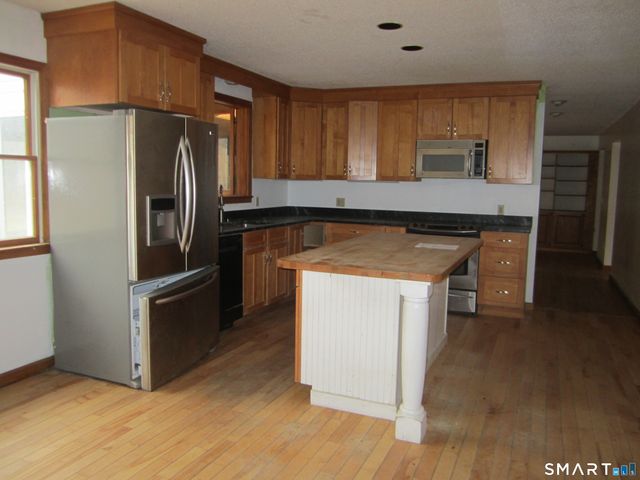 340 Hanks Hill Road, Mansfield, CT 06268