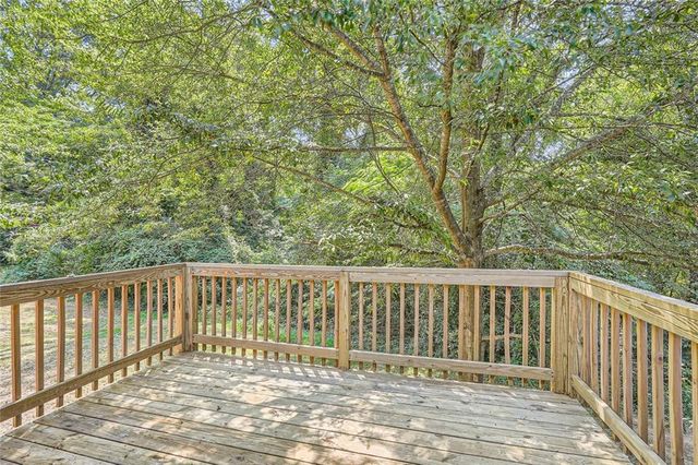 895 Kings Grant Drive NW, Atlanta, GA 30318