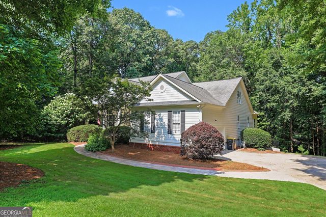 68 Cove Drive, Newnan, GA 30263