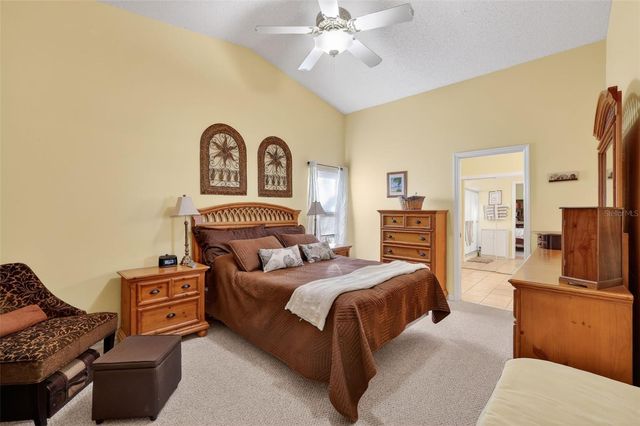 24821 PINE HILL, Leesburg, FL 34748