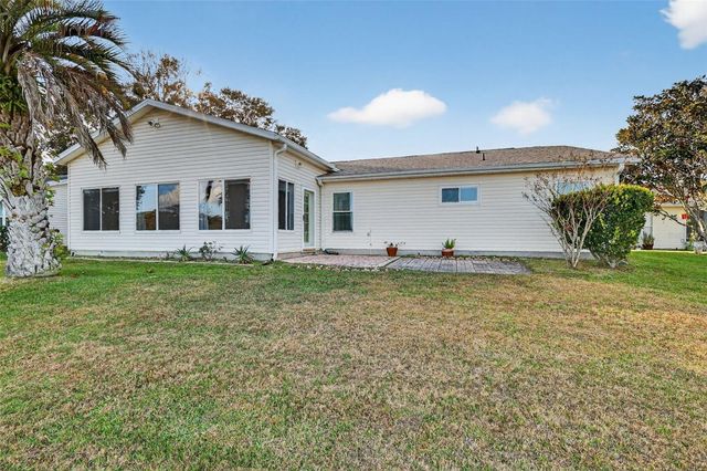 24821 PINE HILL, Leesburg, FL 34748