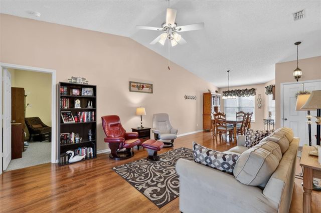 24821 PINE HILL, Leesburg, FL 34748