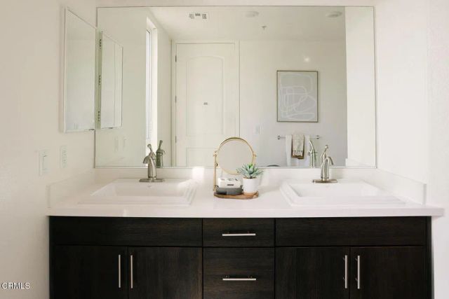 124 W Colorado Street 405, Glendale, CA 91204