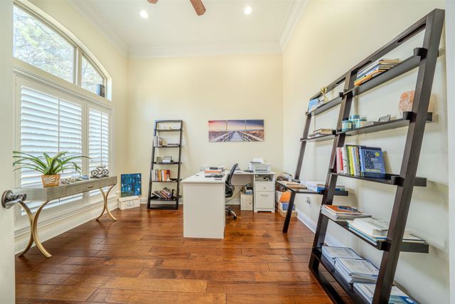 408 Gifford Ave, Daingerfield, TX 75638