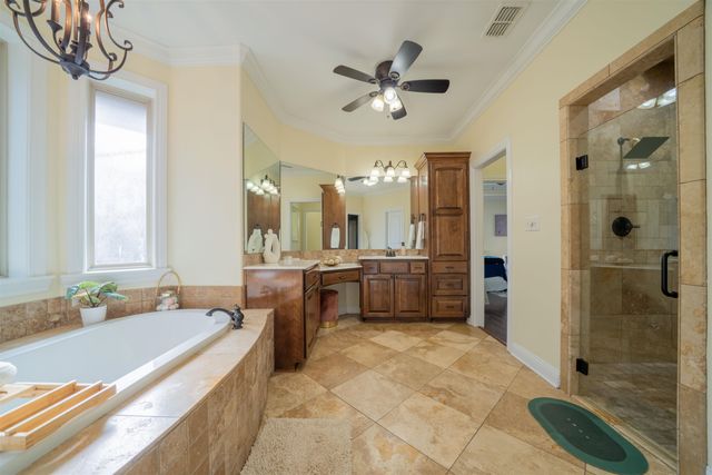 408 Gifford Ave, Daingerfield, TX 75638