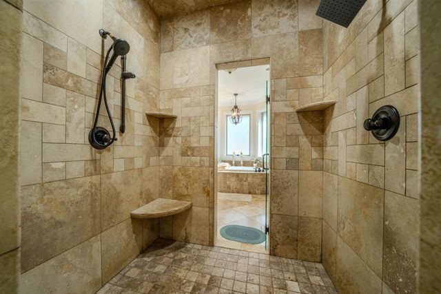 408 Gifford Ave, Daingerfield, TX 75638