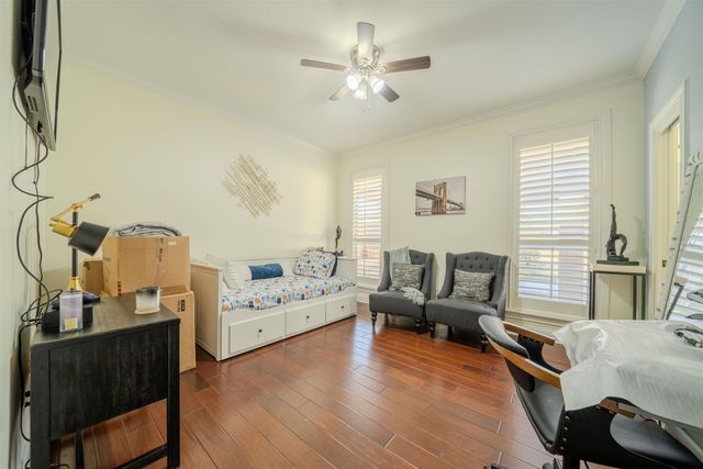 408 Gifford Ave, Daingerfield, TX 75638