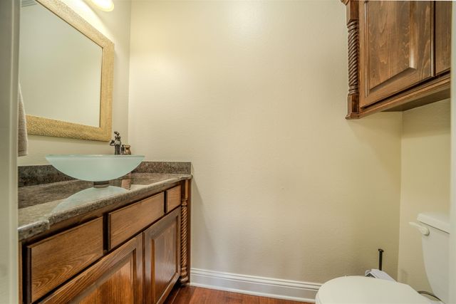 408 Gifford Ave, Daingerfield, TX 75638