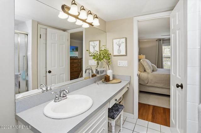 5 Berkeley Square, Brielle, NJ 08730