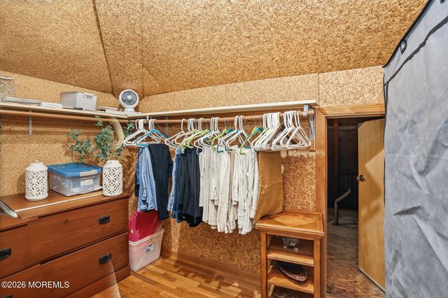 5 Berkeley Square, Brielle, NJ 08730