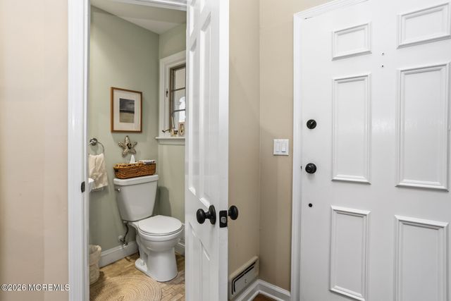 5 Berkeley Square, Brielle, NJ 08730