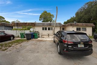 3956 NW 207th St Rd, Miami Gardens, FL 33055