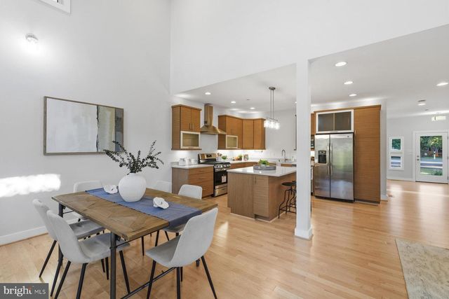 34 JOHNSON RD, Pasadena, MD 21122