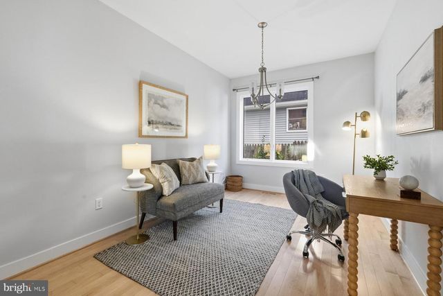 34 JOHNSON RD, Pasadena, MD 21122