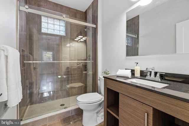 34 JOHNSON RD, Pasadena, MD 21122