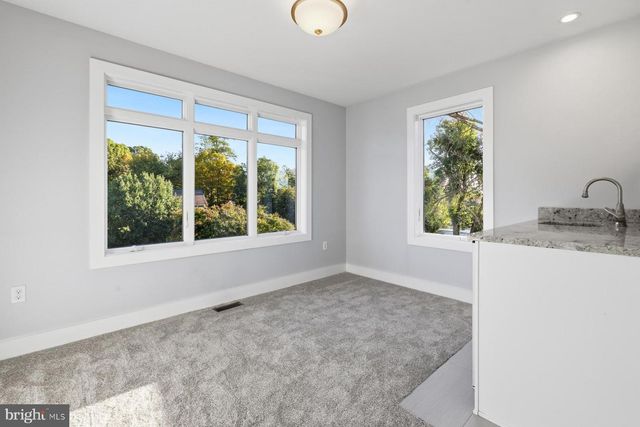 34 JOHNSON RD, Pasadena, MD 21122