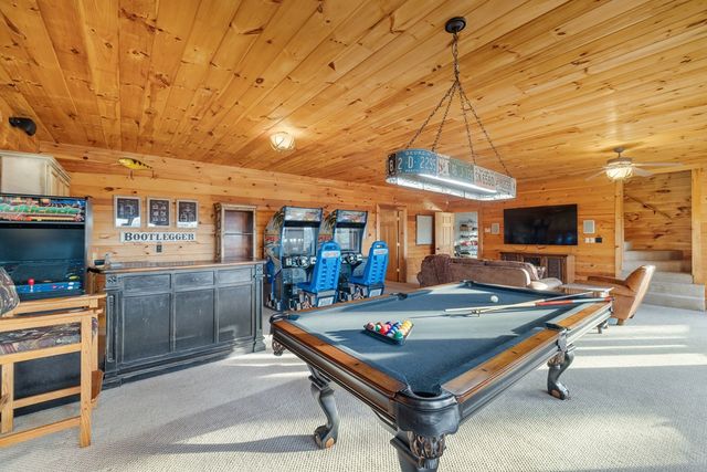 180 Cinnamon Bear, Mineral Bluff, GA 30559