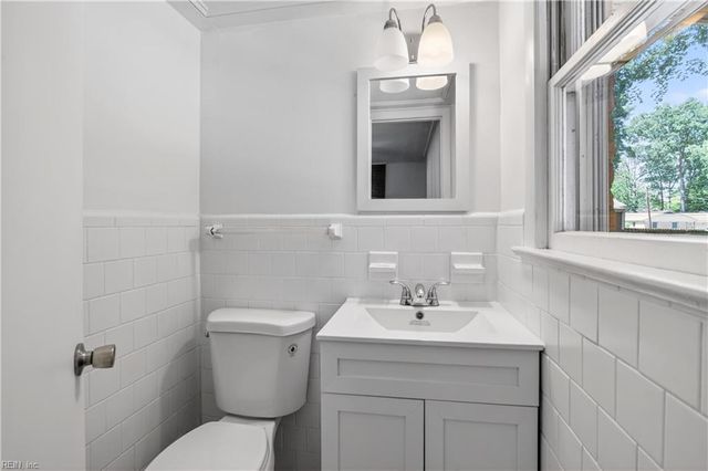 892 Don Rett CIR, Newport News, VA 23608