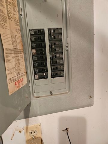 490 School 2, Lowell, MA 01851