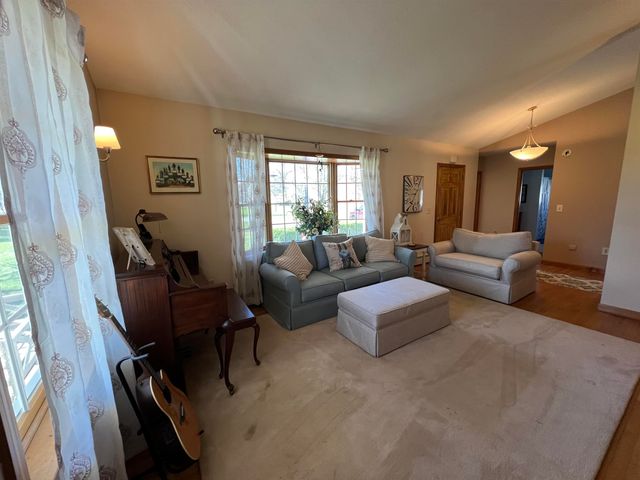 3669 US Route 5, Westminster, VT 05158