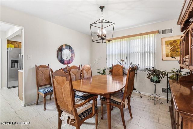 36 Lakeview Drive, Marlboro, NJ 07746