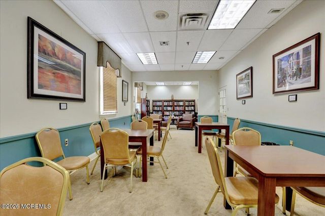 36 Lakeview Drive, Marlboro, NJ 07746